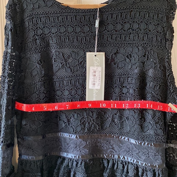 Lace Dress - Picture 8 of 8